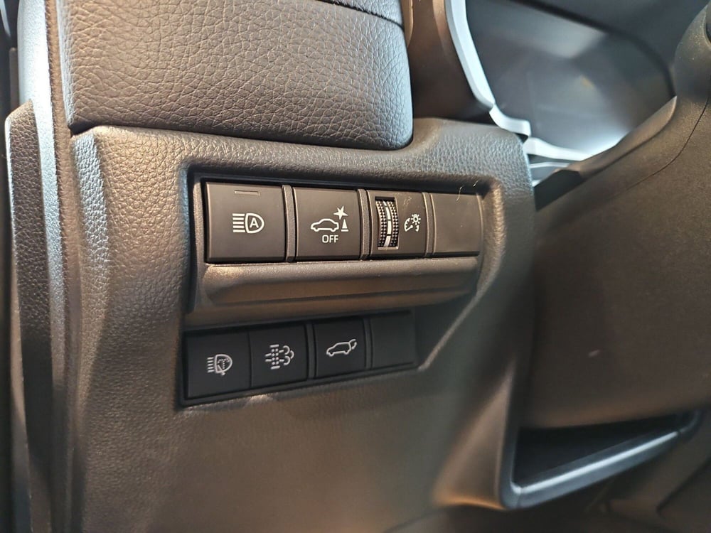 Toyota Land Cruiser nuova a Vicenza (8)