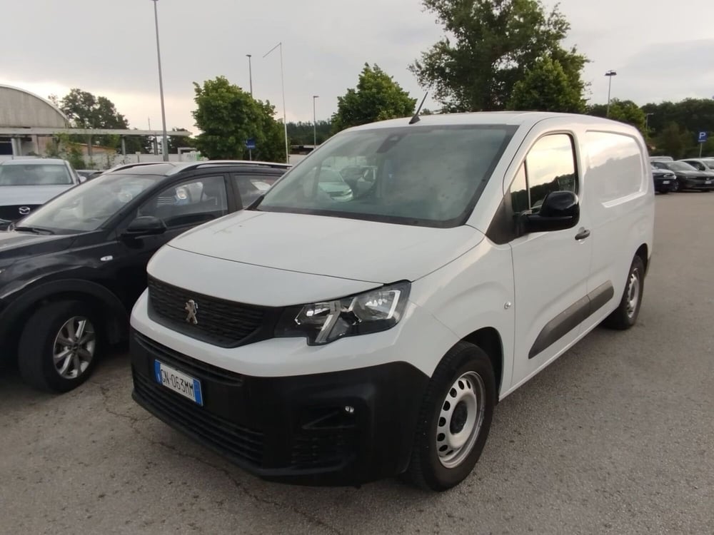 Peugeot e-Partner Furgone usata a Frosinone