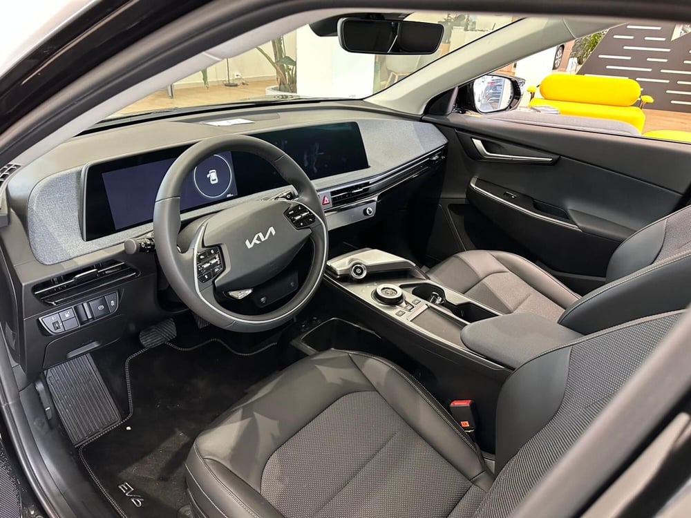 Kia EV6 nuova a Rimini (6)