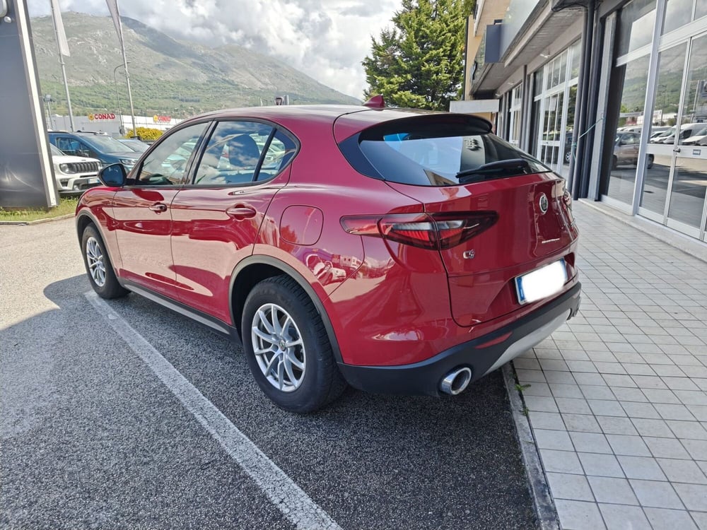 Alfa Romeo Stelvio usata a L'Aquila (5)