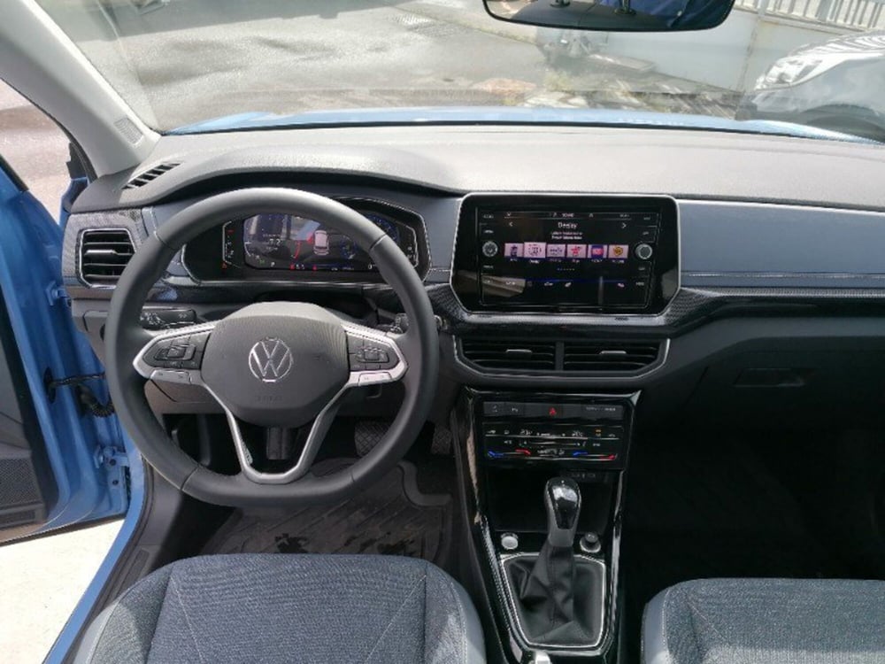 Volkswagen T-Cross usata a Milano (11)