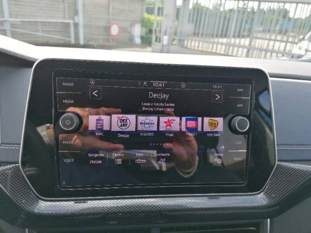 Volkswagen T-Cross usata a Milano (15)
