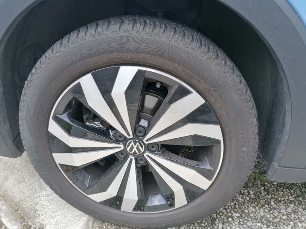 Volkswagen T-Cross usata a Milano (7)
