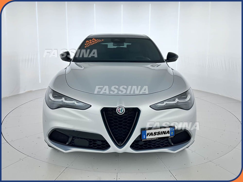 Alfa Romeo Stelvio usata a Milano (2)