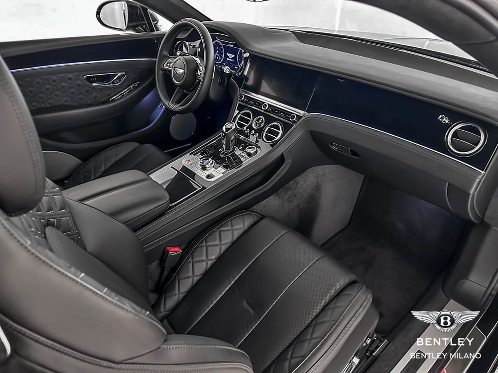 Bentley Continental GT usata a Milano (12)