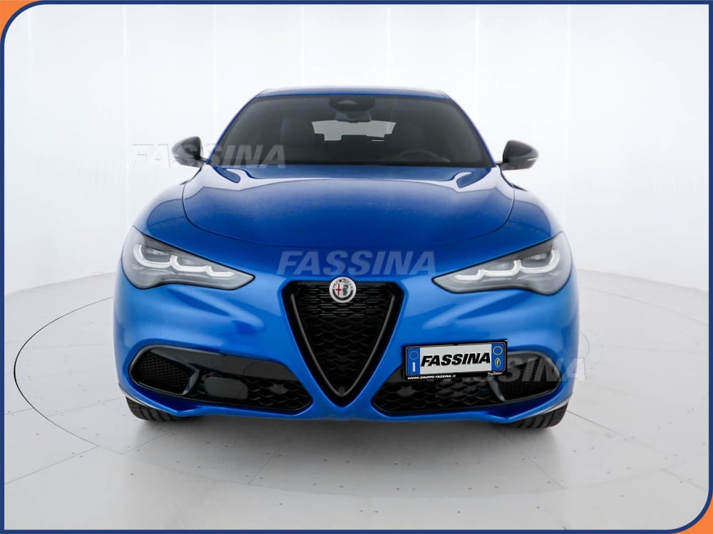 Alfa Romeo Stelvio usata a Milano (2)