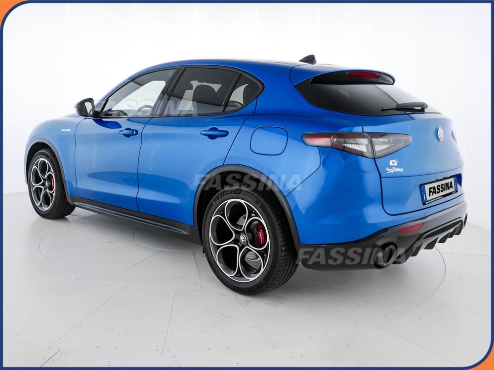 Alfa Romeo Stelvio usata a Milano (4)