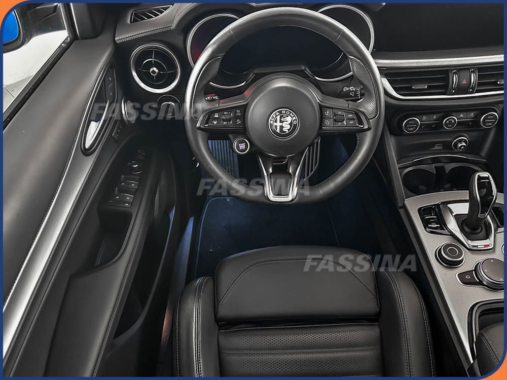 Alfa Romeo Stelvio usata a Milano (10)