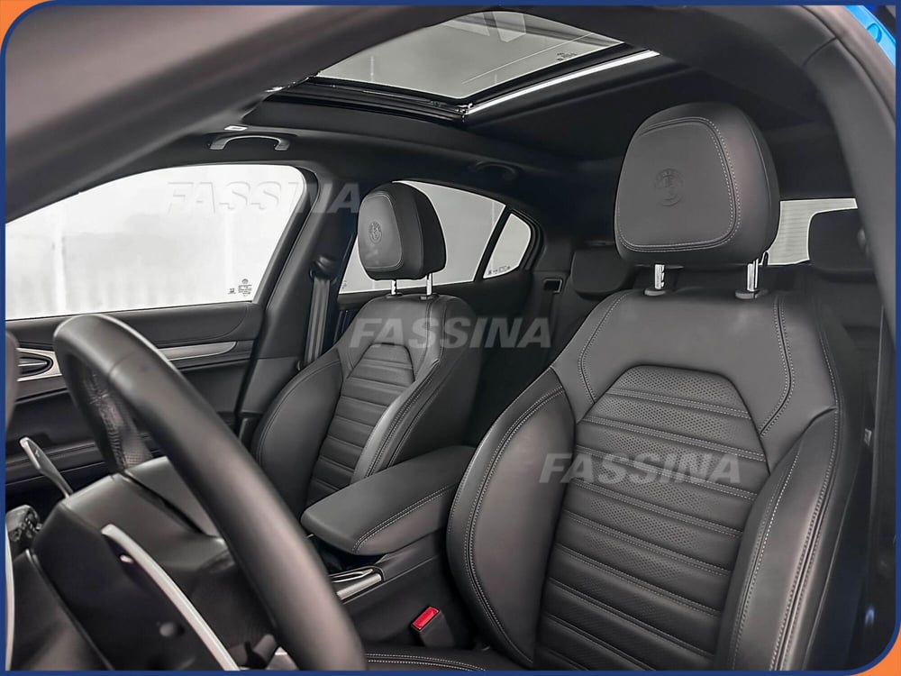 Alfa Romeo Stelvio usata a Milano (8)