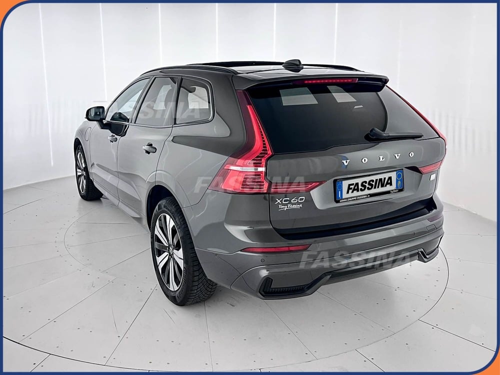 Volvo XC60 usata a Milano (4)