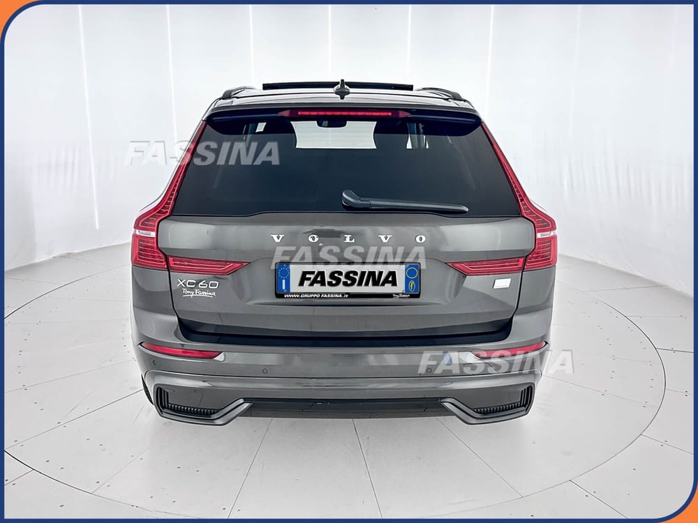 Volvo XC60 usata a Milano (5)