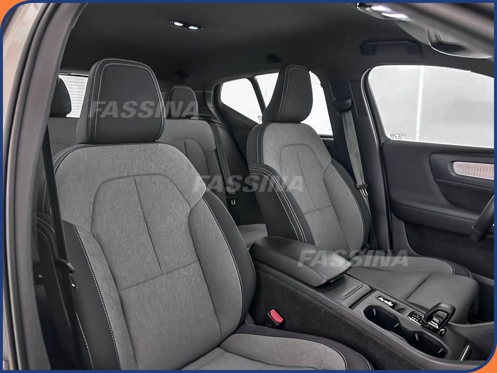 Volvo XC40 usata a Milano (14)