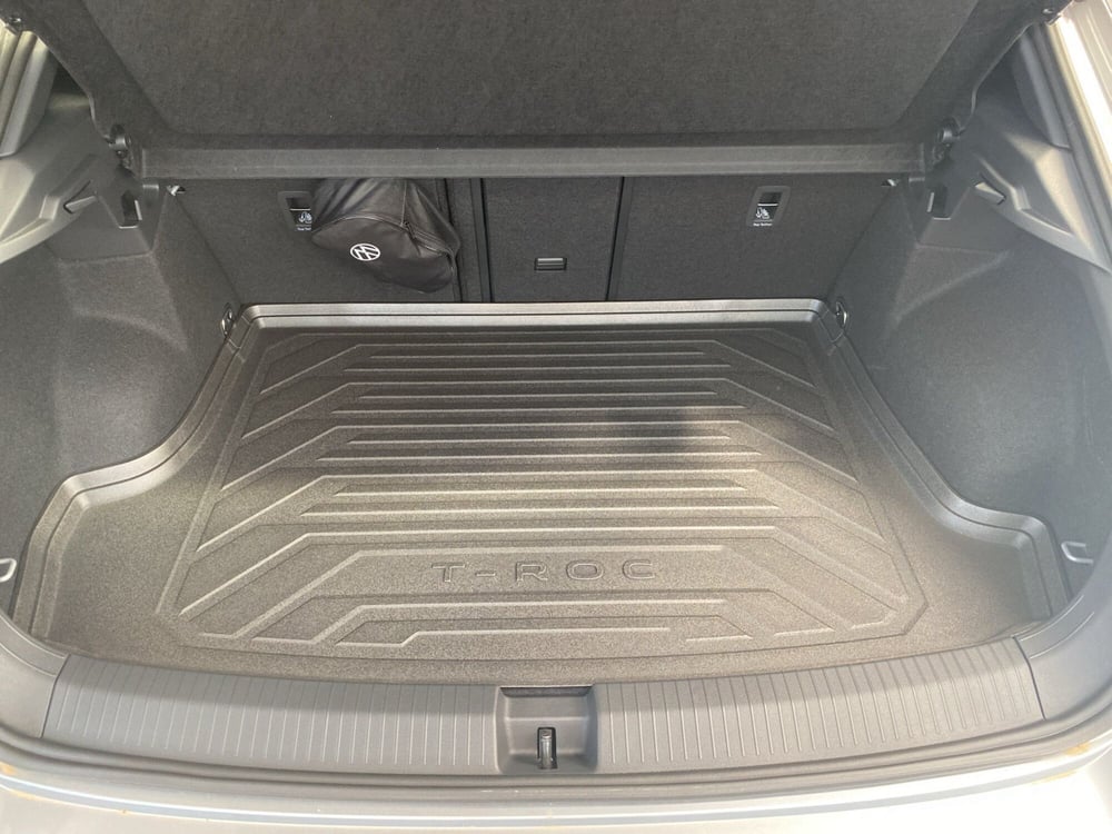 Volkswagen T-Roc nuova a Lodi (8)