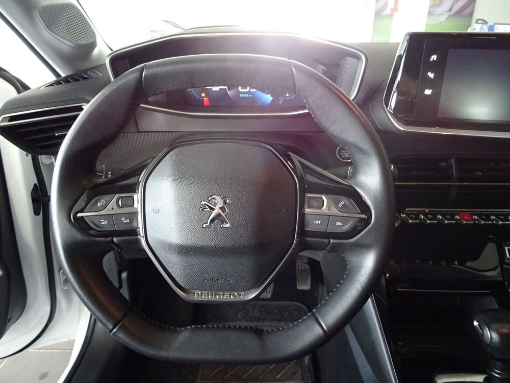 Peugeot 208 usata a Lucca (9)