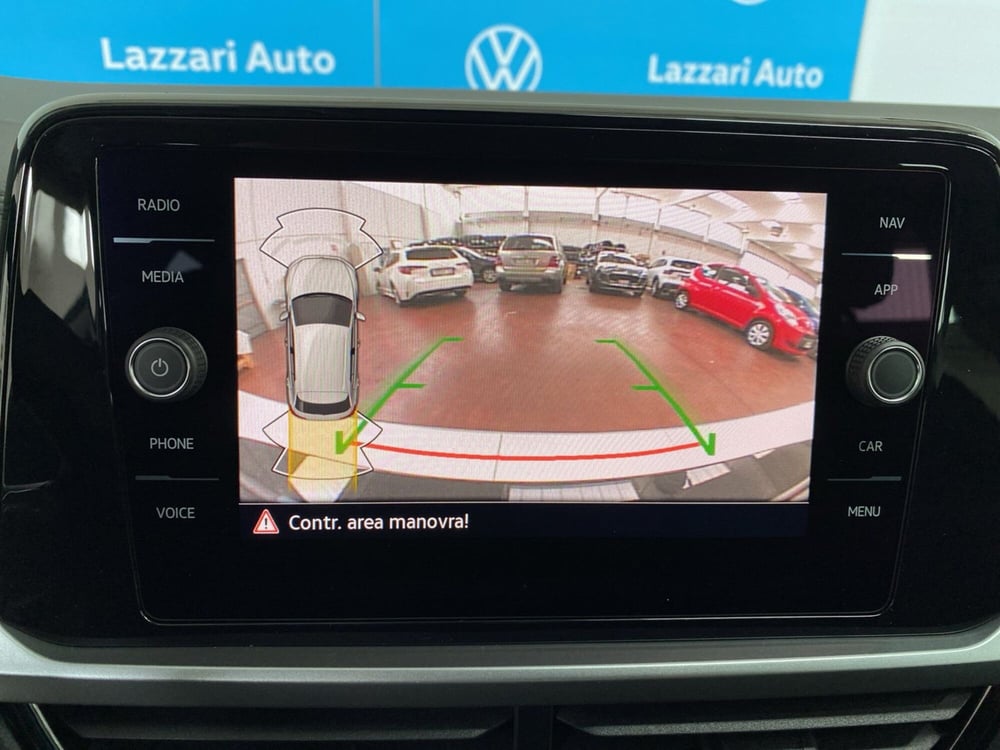Volkswagen T-Roc nuova a Lodi (15)