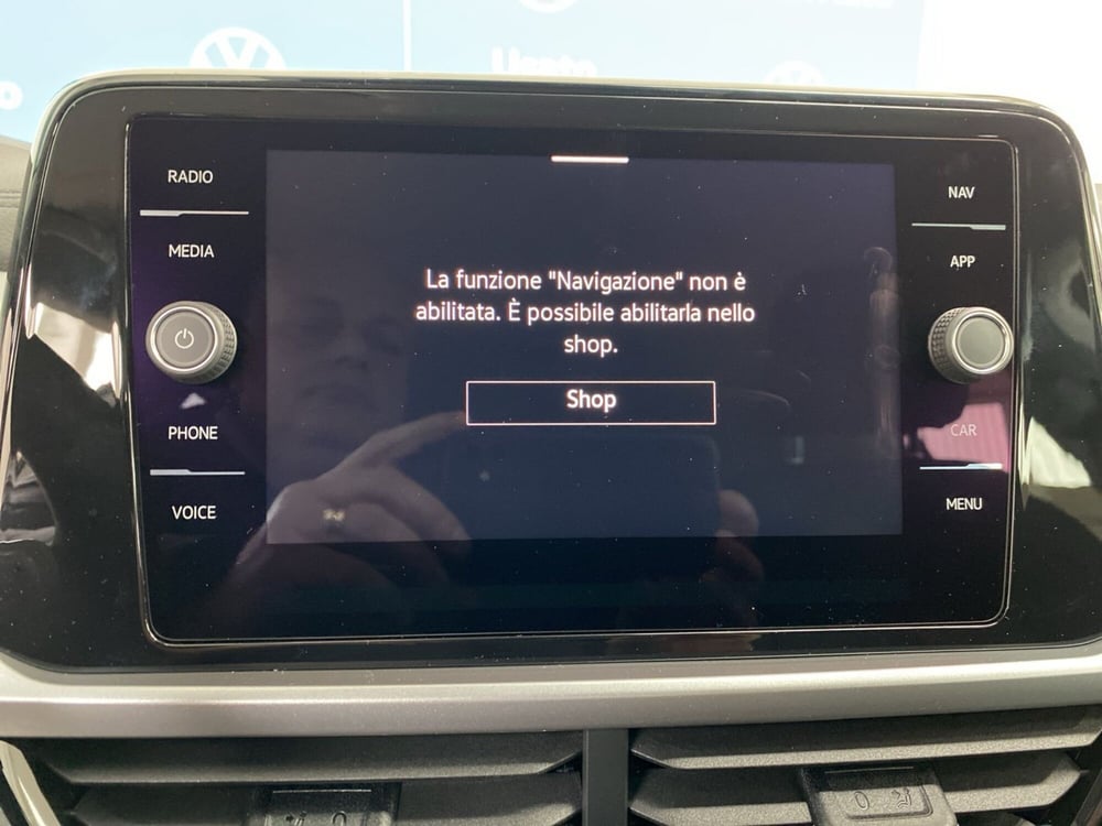 Volkswagen T-Roc nuova a Lodi (16)