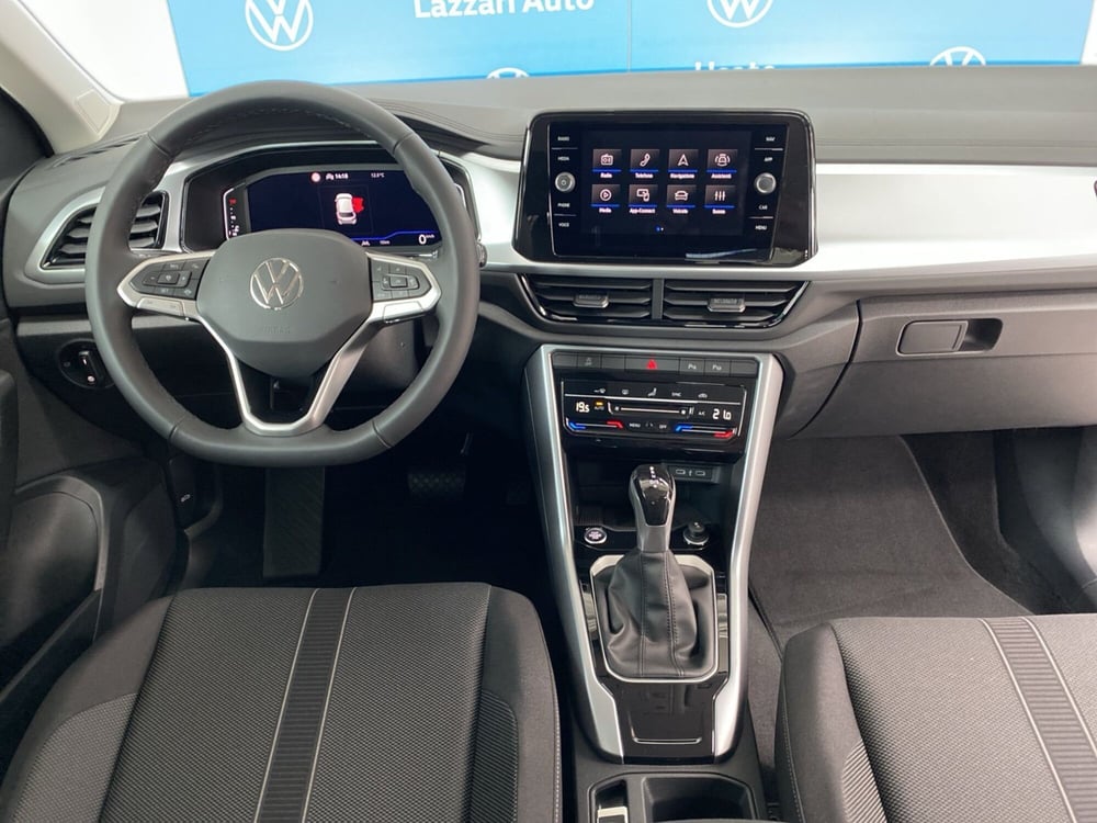 Volkswagen T-Roc nuova a Lodi (8)