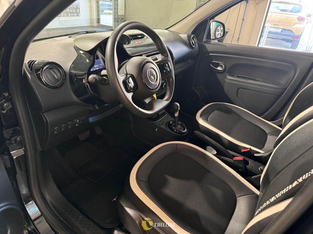 Renault Twingo usata a Milano (11)
