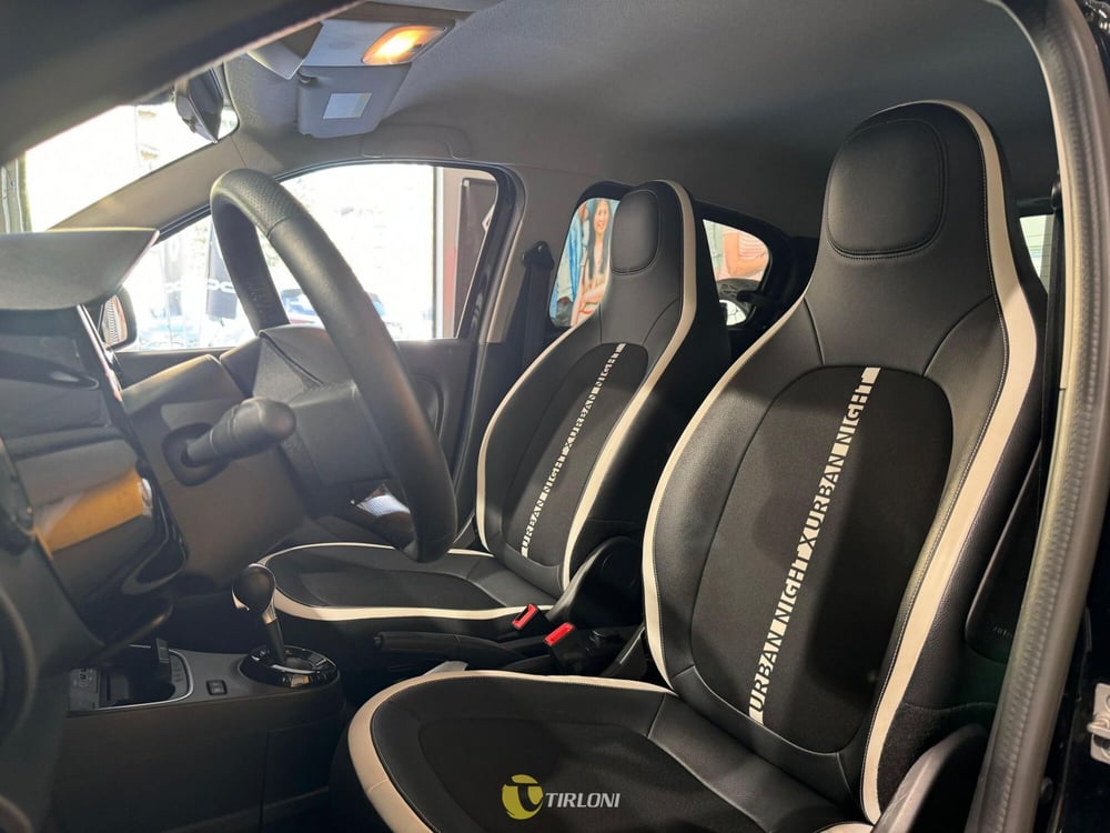 Renault Twingo usata a Milano (15)
