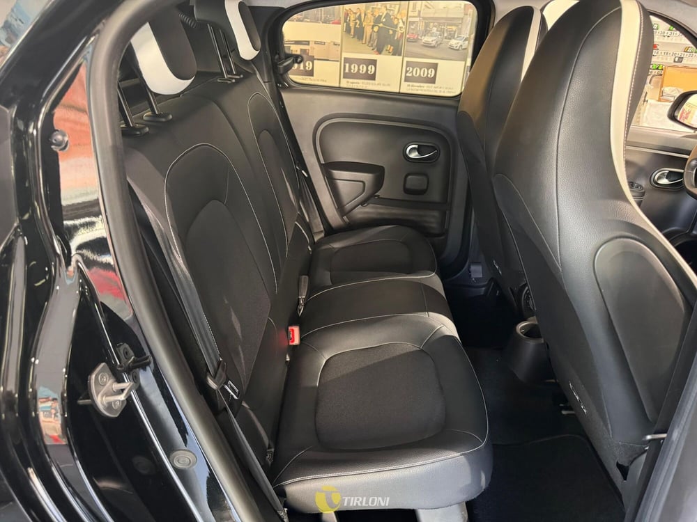 Renault Twingo usata a Milano (17)