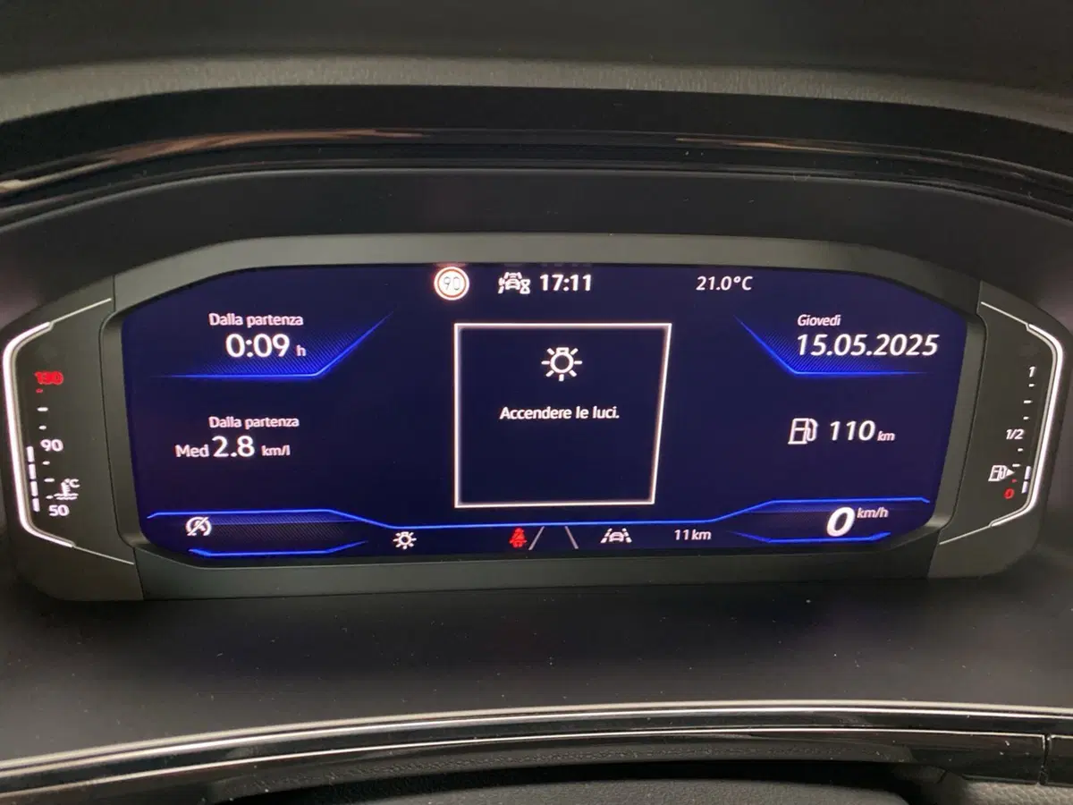 Volkswagen T-Roc nuova a Lodi (18)