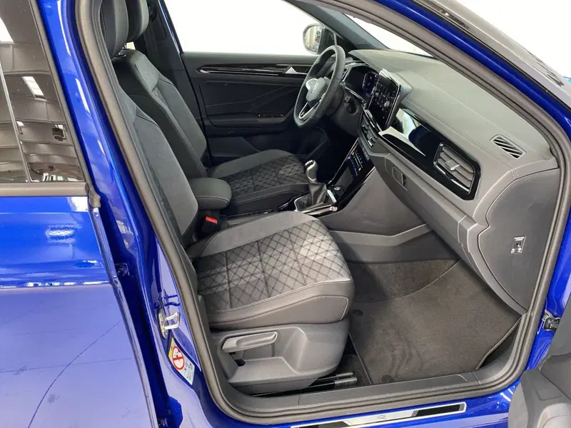 Volkswagen T-Roc nuova a Lodi (6)