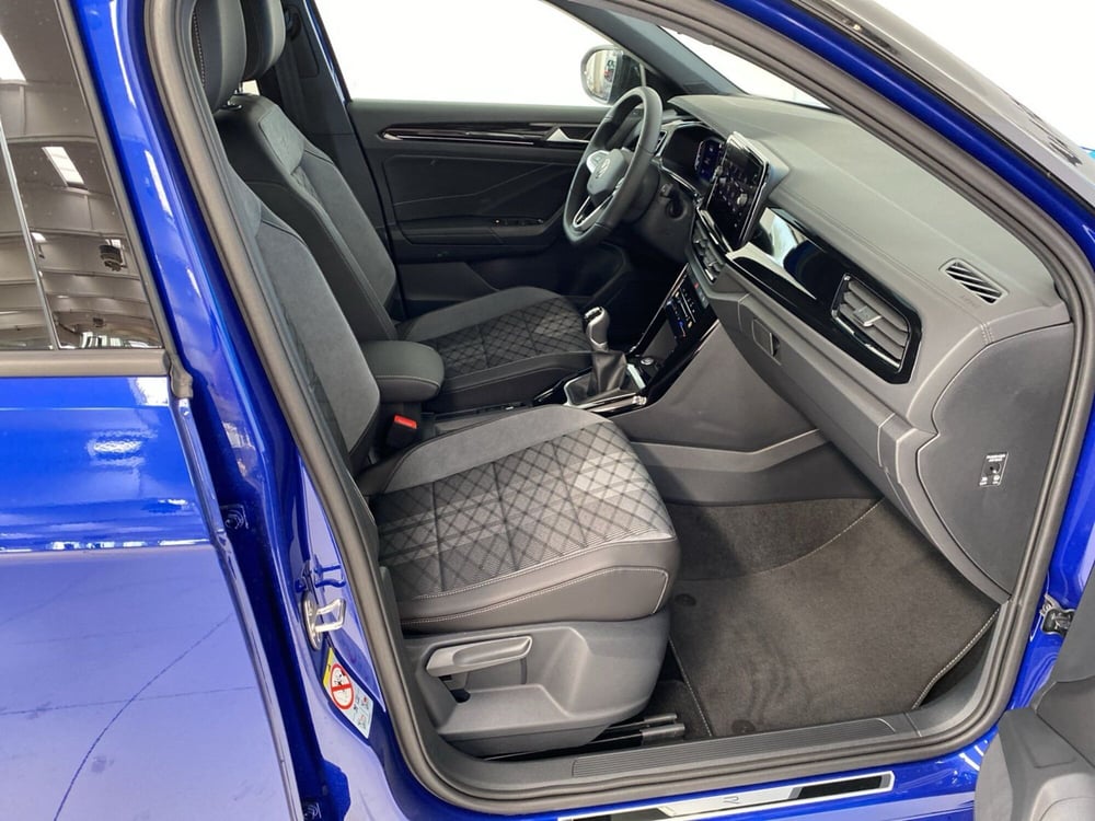 Volkswagen T-Roc nuova a Lodi (6)