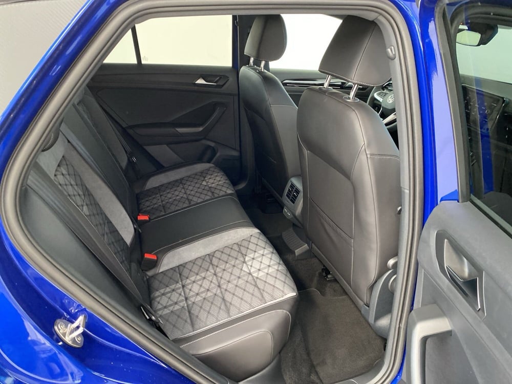Volkswagen T-Roc nuova a Lodi (7)