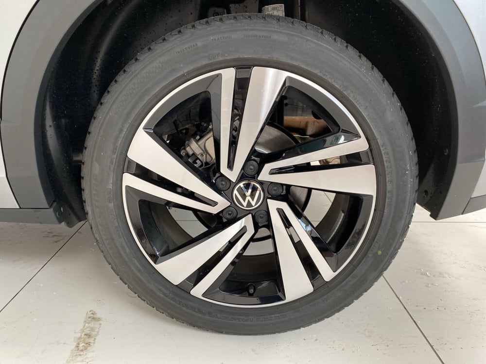Volkswagen T-Roc nuova a Lodi (10)