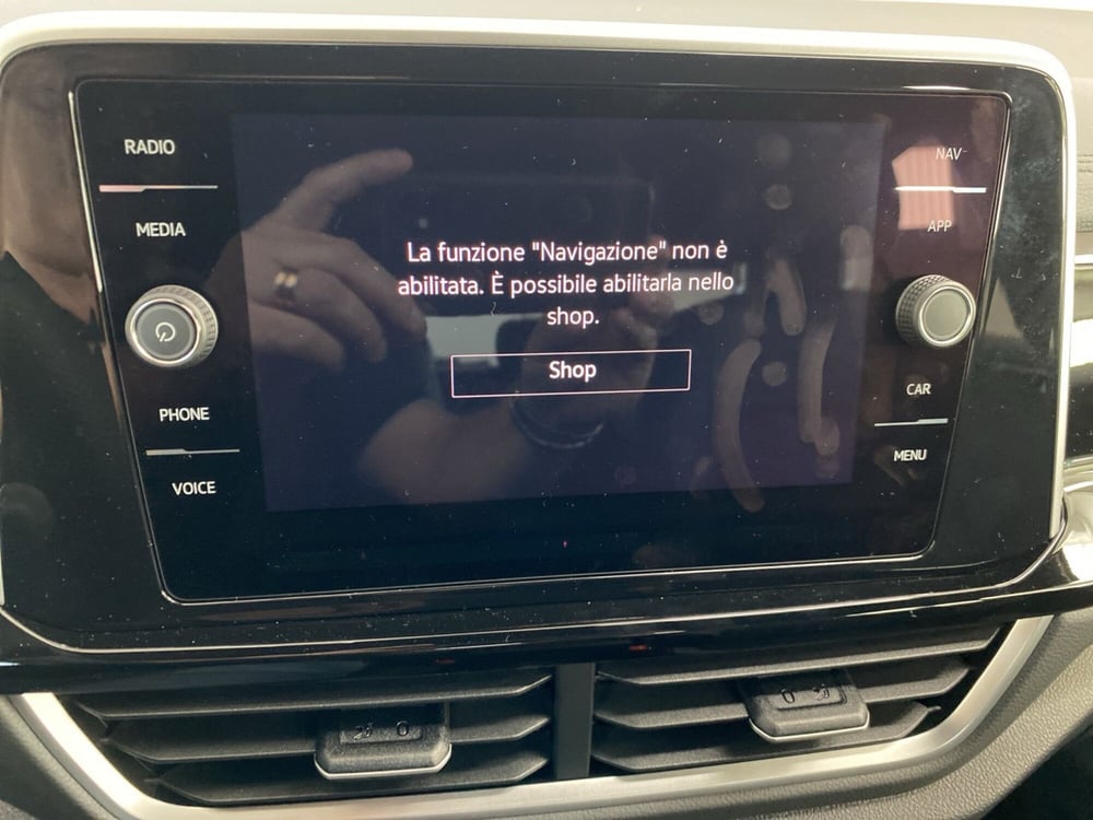 Volkswagen T-Roc nuova a Lodi (16)