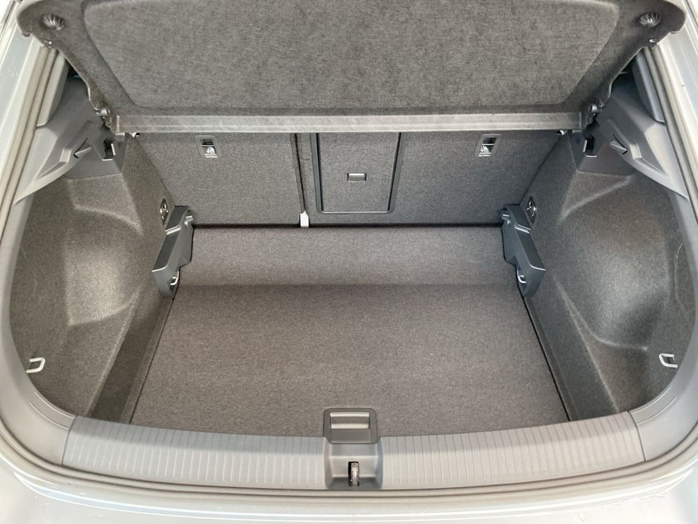 Volkswagen T-Roc nuova a Lodi (9)