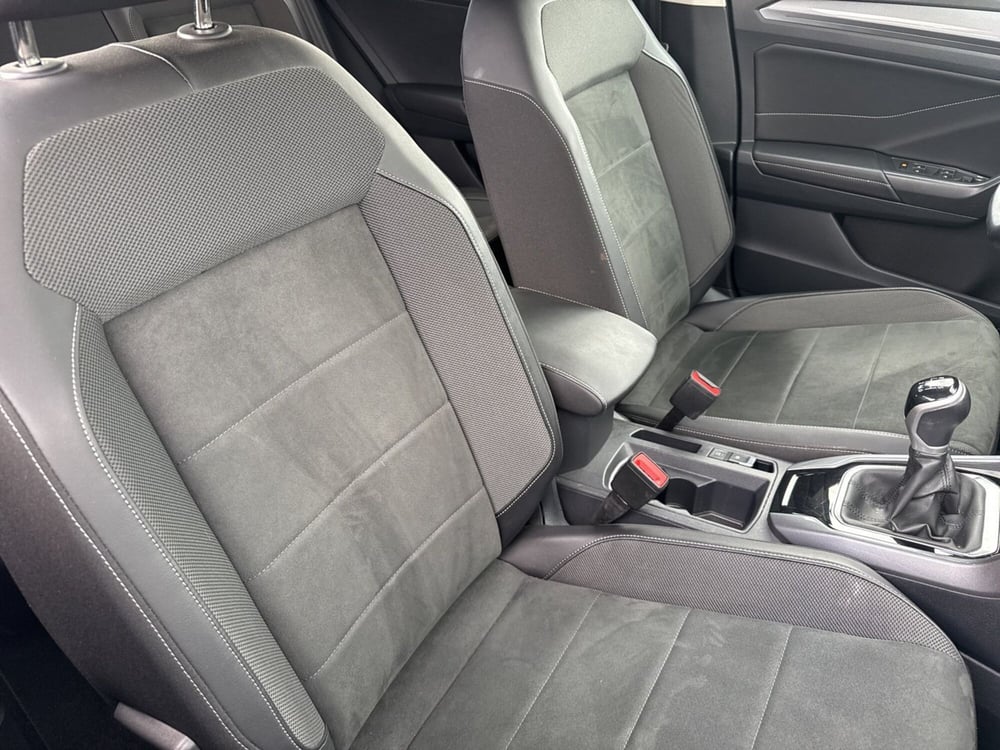 Volkswagen T-Roc usata a Terni (11)