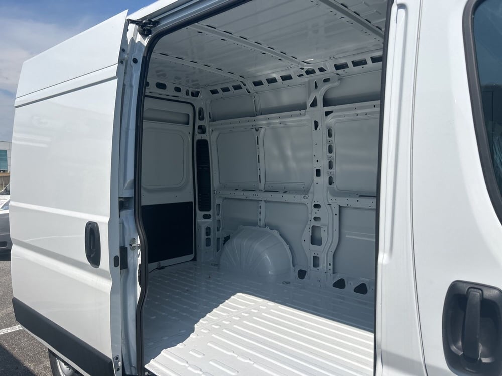 Fiat Ducato Furgone nuova a Bergamo (14)