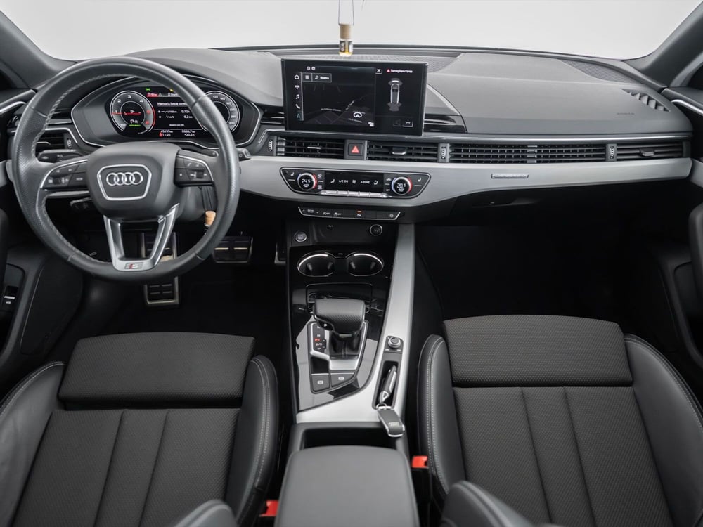Audi A4 Avant usata a Foggia (8)