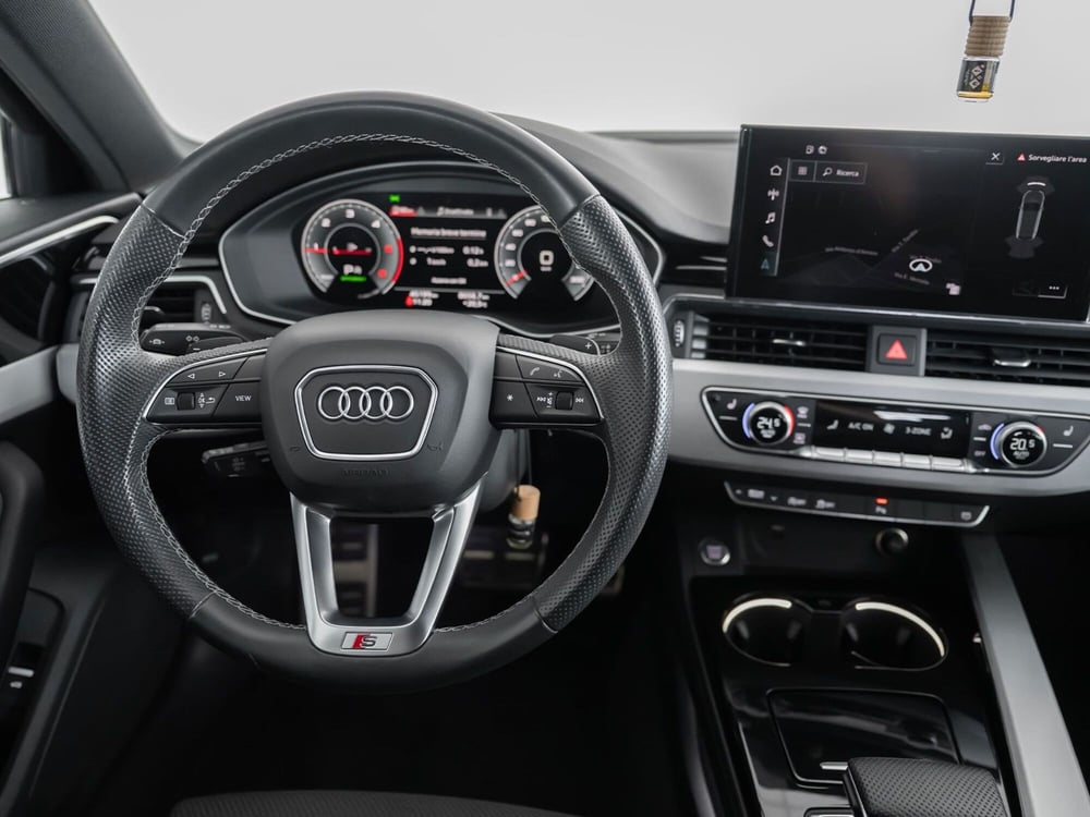 Audi A4 Avant usata a Foggia (9)