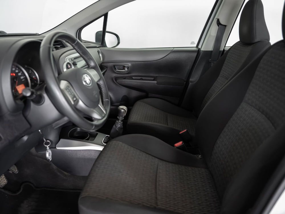 Toyota Yaris usata a Foggia (11)