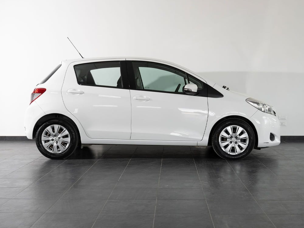 Toyota Yaris usata a Foggia (13)
