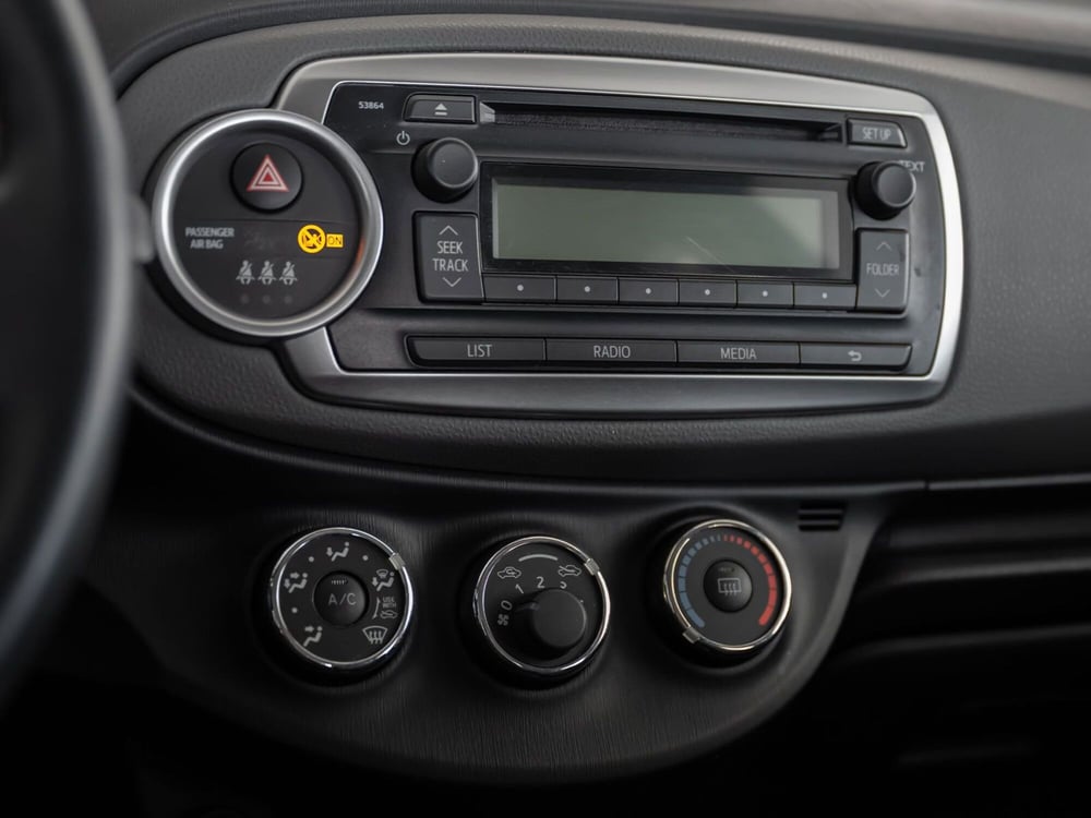Toyota Yaris usata a Foggia (17)