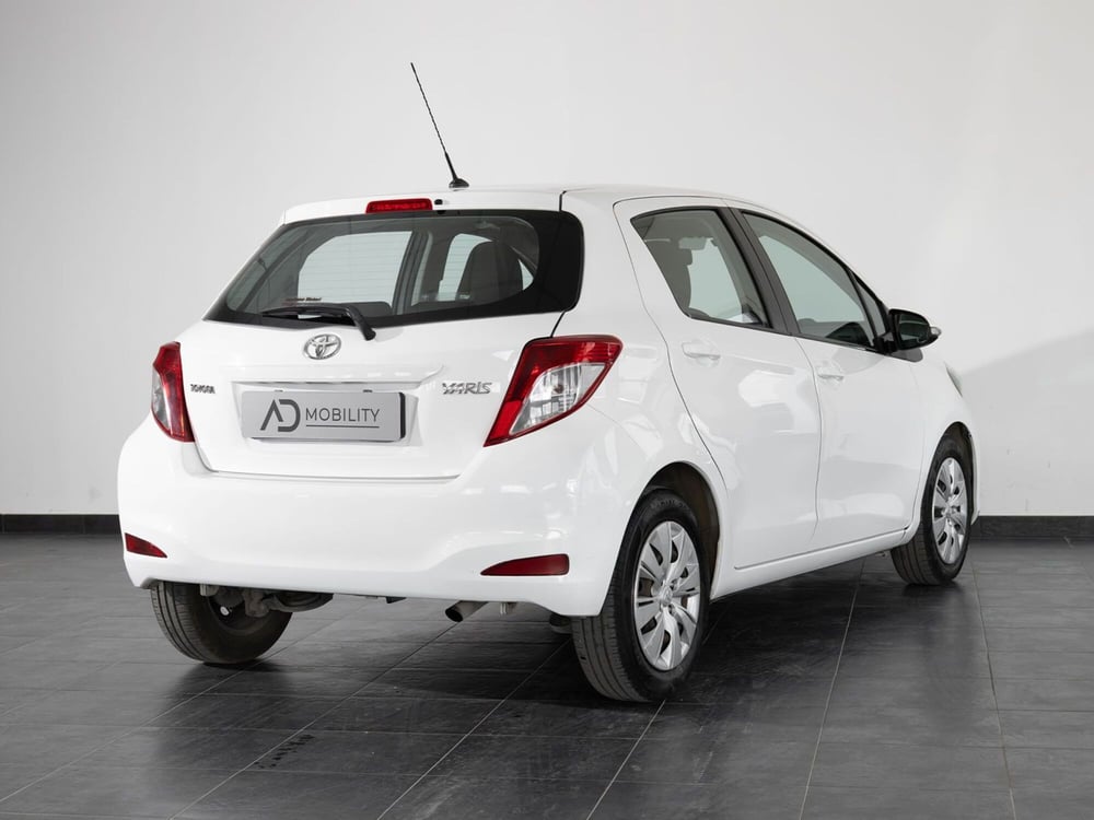 Toyota Yaris usata a Foggia (19)