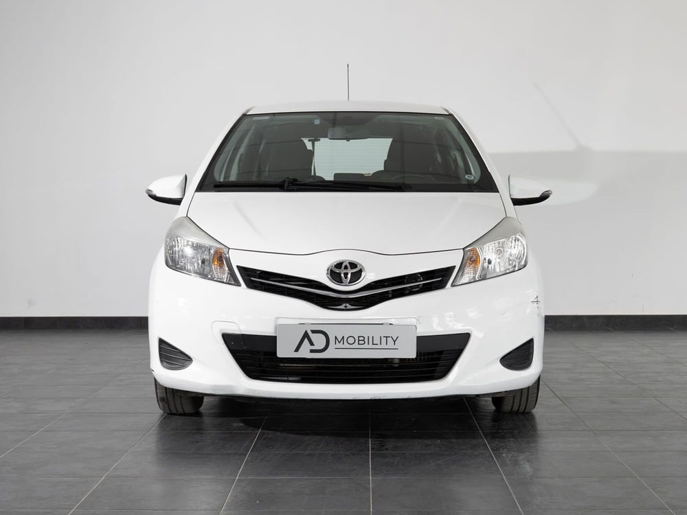 Toyota Yaris usata a Foggia (4)