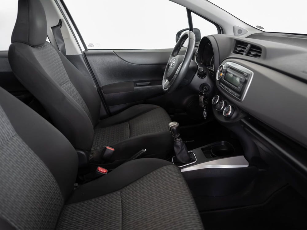 Toyota Yaris usata a Foggia (6)