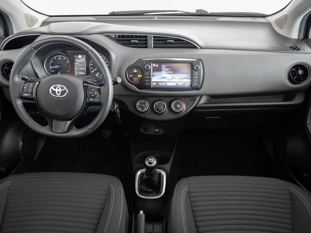 Toyota Yaris usata a Foggia (8)