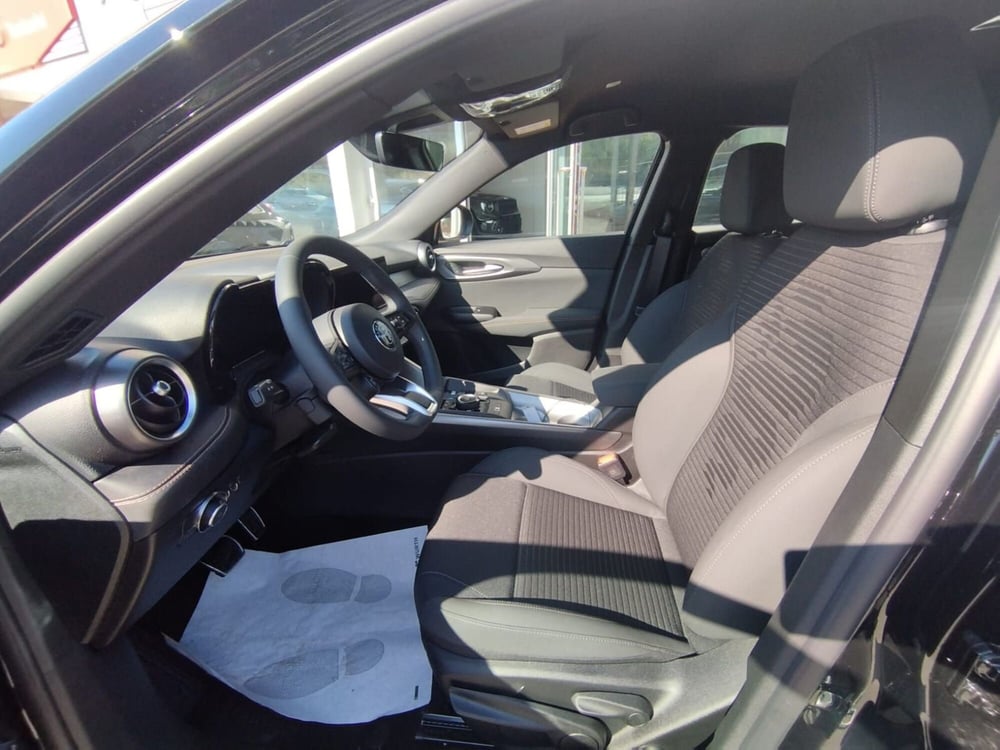 Alfa Romeo Tonale nuova a Arezzo (11)