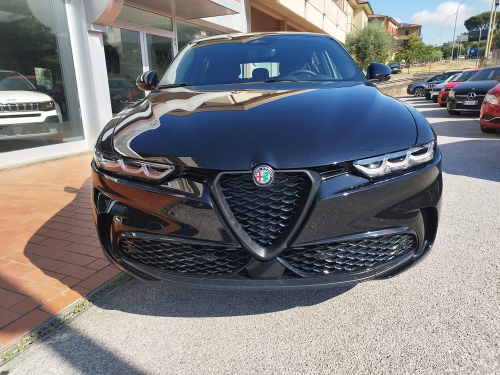 Alfa Romeo Tonale nuova a Arezzo (3)