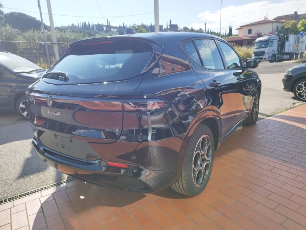 Alfa Romeo Tonale nuova a Arezzo (6)