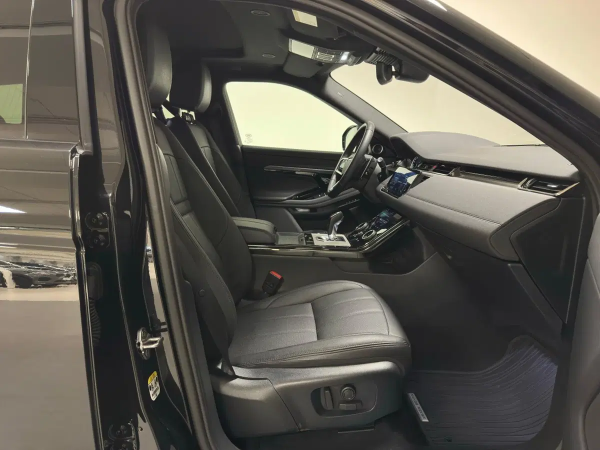 Land Rover Range Rover Evoque usata a Milano (16)