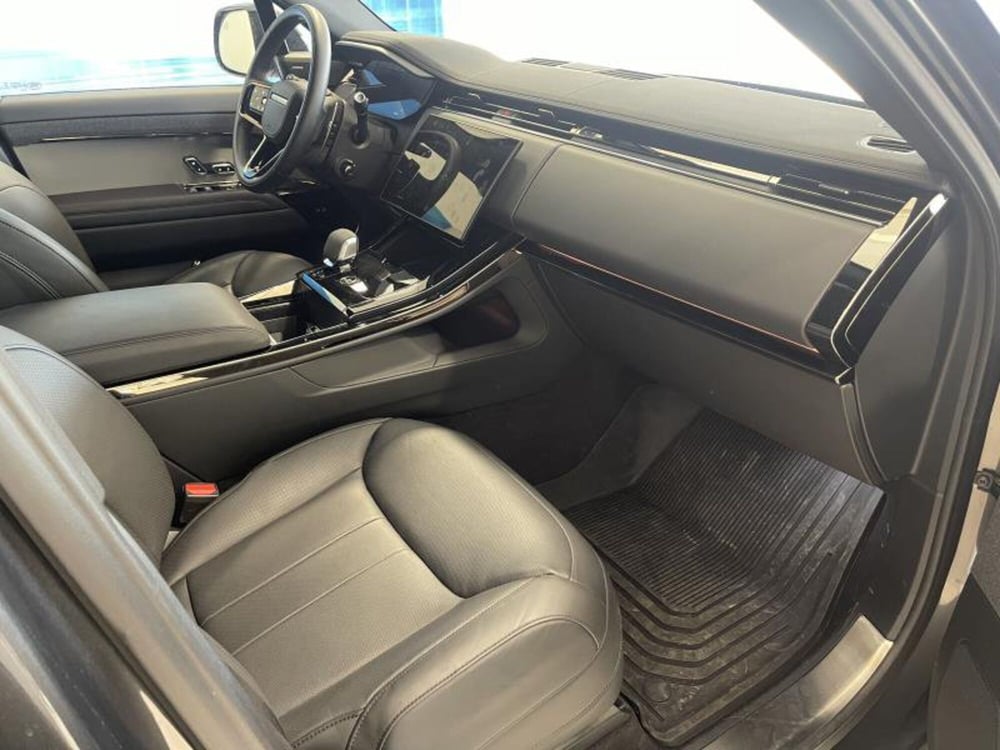 Land Rover Range Rover Sport usata a Venezia (7)