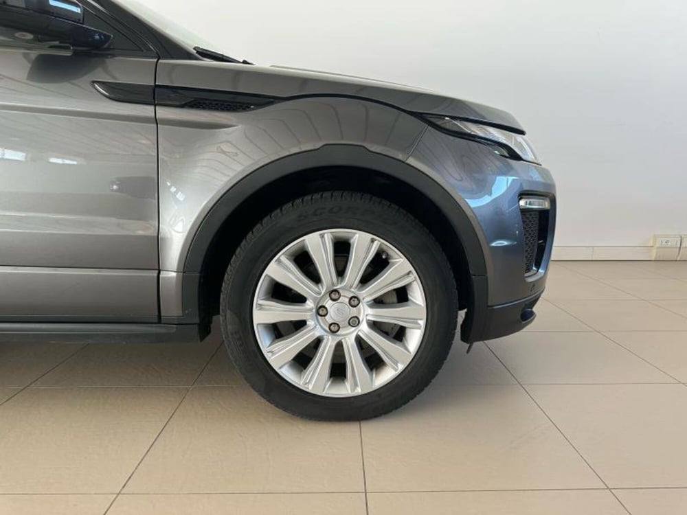 Land Rover Range Rover Evoque usata a Venezia (6)