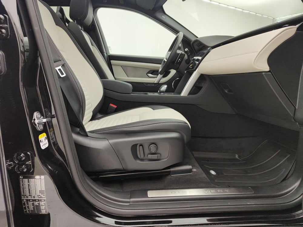 Land Rover Discovery Sport usata a Ragusa (4)