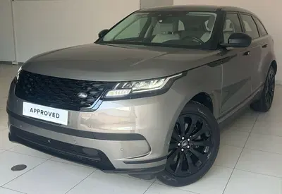 Land Rover Range Rover Velar 2.0D I4 204 CV R-Dynamic SE del 2021 usata a Ferrara
